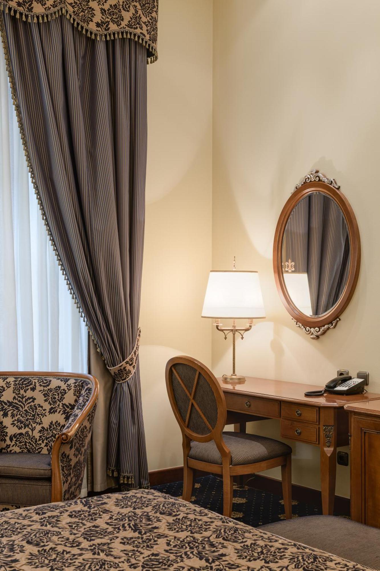 Premier Palace Hotel Kiev Værelse billede